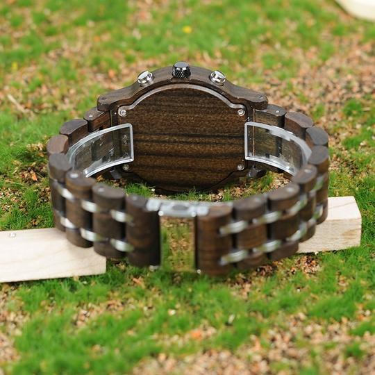 MW07 - Chacate Preto Wood Watch